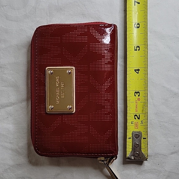 Michael Kors Mini Wallet - Picture 13 of 16